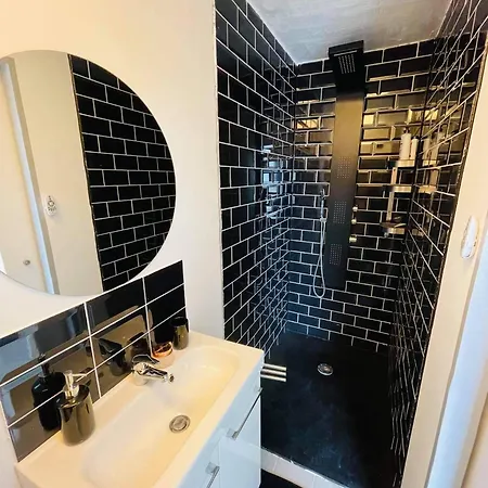 Apartment Pres Des Plages